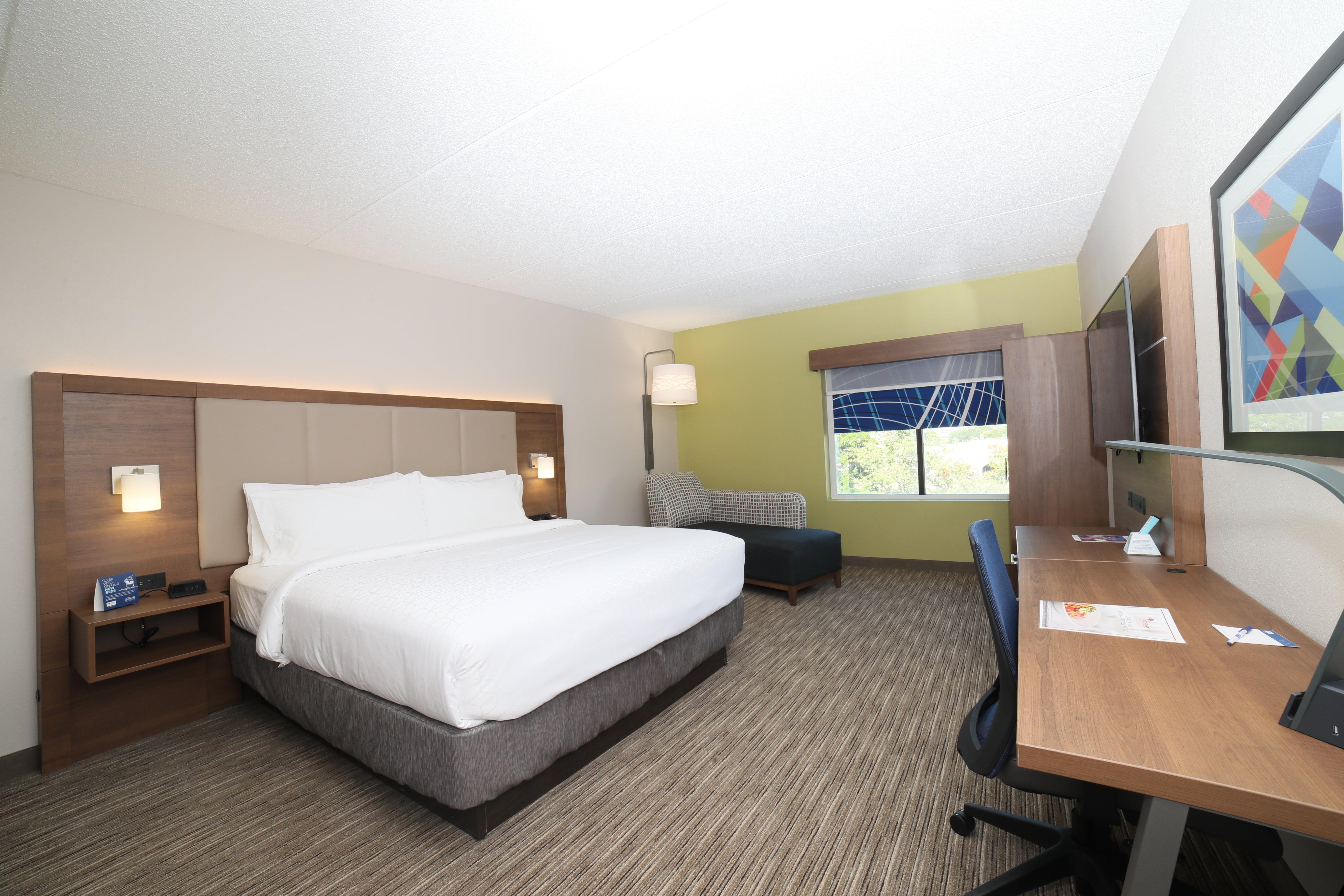 Holiday Inn Express Naperville By Ihg Buitenkant foto