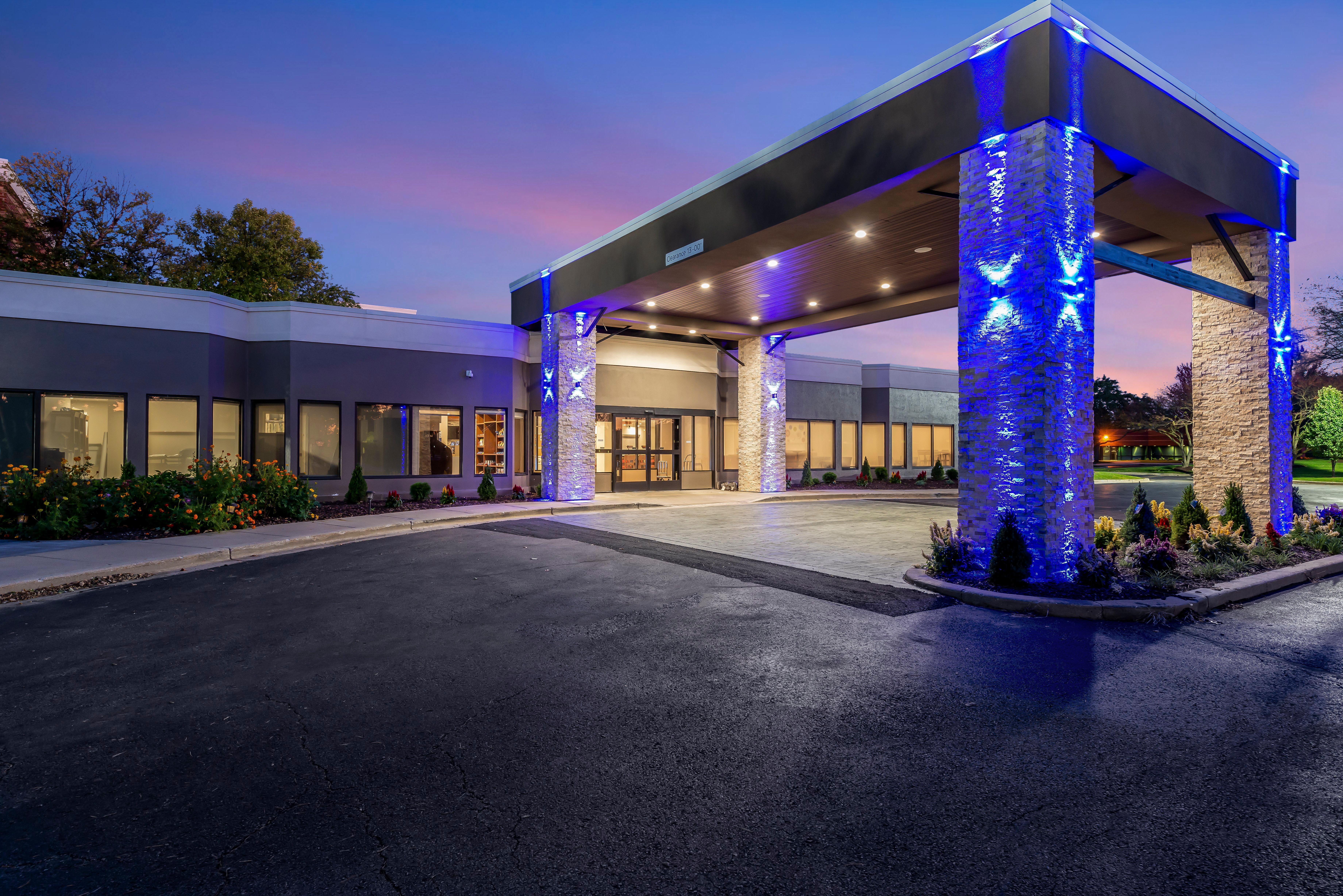 Holiday Inn Express Naperville By Ihg Buitenkant foto