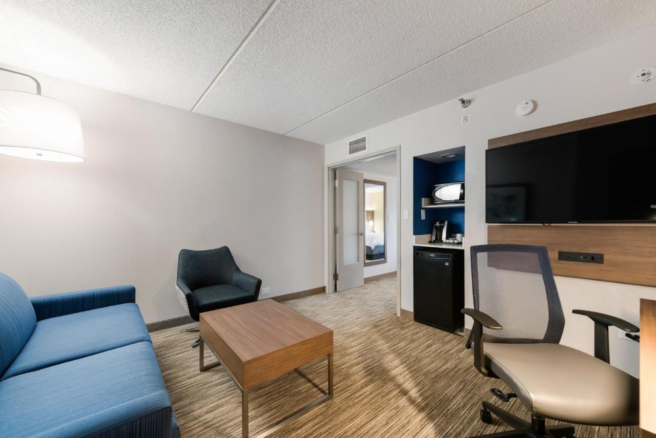 Holiday Inn Express Naperville By Ihg Buitenkant foto